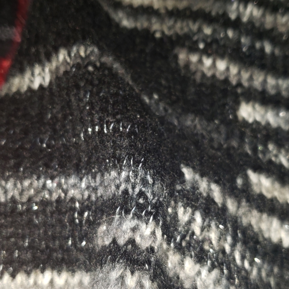 Cardigan - Picture 2 of 3